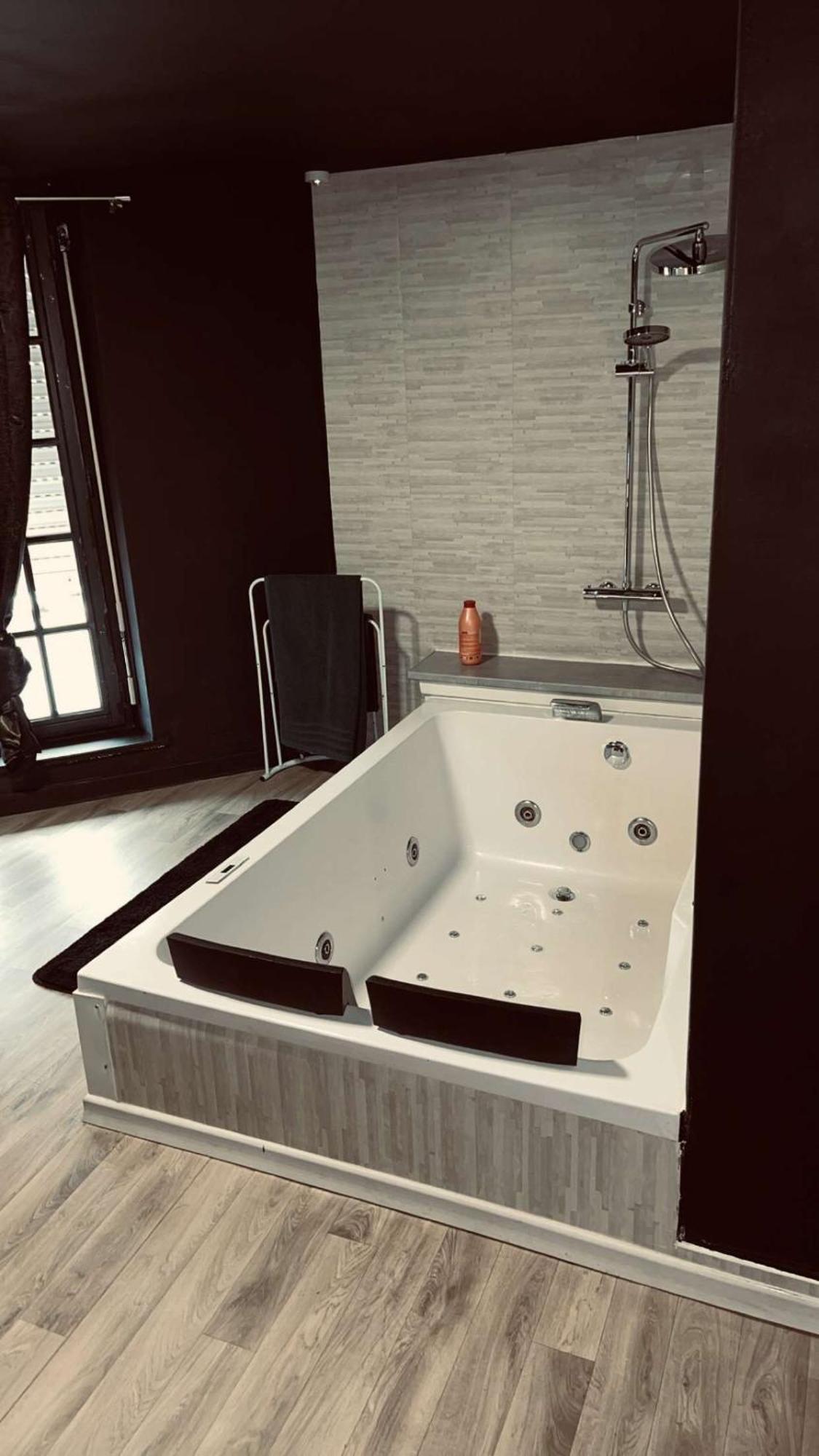 Magnifique Loft 35M2 Jacuzzi Rvb Night 1 Hotell Amiens Exteriör bild
